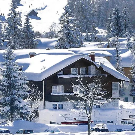 Appartement In With A Ski *